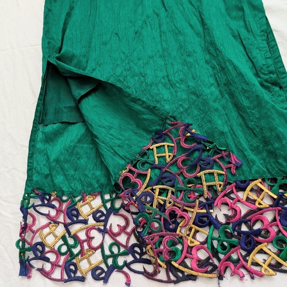 Traditional Maxi Dress/Gown w/Colorful Cut-Out Hem & Neckline Embellishments - Picture 13 of 13
